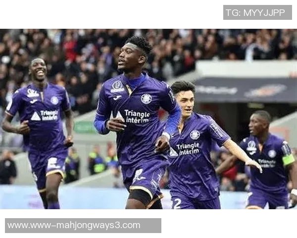 深入分析WE战队的防守策略与战术执行细节